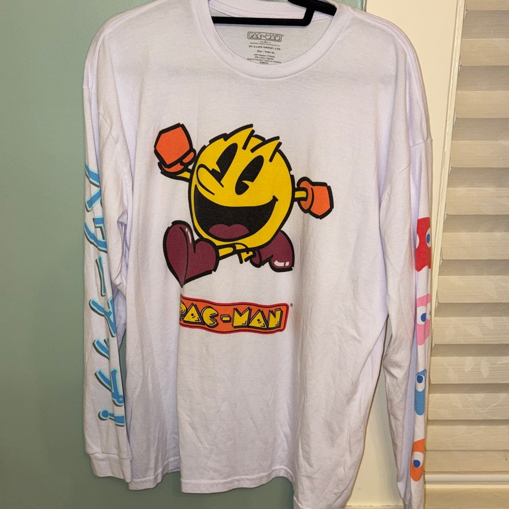 Pac-Man Graphic Long Sleeve T-Shirt Men’s XL White Retro Arcade Gaming Tee